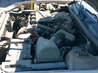 2000 Toyota Camry LE z VIN JT2BF22K2Y0282406, wystawiony jako IAAI lot #37283323 z przebiegiem 223 759 mil mil oraz . Historia ofert i sprzedaży dostępna na DreamBid. Obrazek 19.