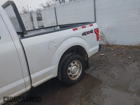 2019 Ford F-150 XL с VIN 1FTEX1EB8KKD00670, выставлен на аукционе IAAI как лот 42121709 с пробегом 96 521 миль миль и . История ставок и продаж доступна на DreamBid. Изображение 17.