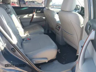 2013 Toyota Highlander Limited with VIN 5TDDK3EH5DS189890, listed as a IAAI auction lot 41101446 with 136,648 mi miles and . Bid and sale history available at DreamBid. Image 8.