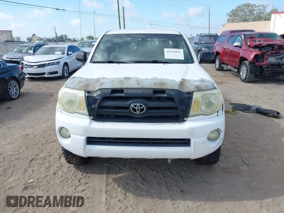 2005 Toyota Tacoma PreRunner with VIN 3TMKU72N65M001821, listed as a IAAI auction lot 41579911 with 301,297 mi miles. Bid and sale history available at carsss.com. Image 6.