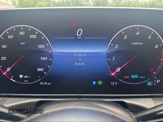 2022 Mercedes-Benz C 300 z VIN W1KAF4HB5NR016400, wystawiony jako IAAI lot #42467013 z przebiegiem 81 656 mil mil oraz . Historia ofert i sprzedaży dostępna na DreamBid. Obrazek 7.