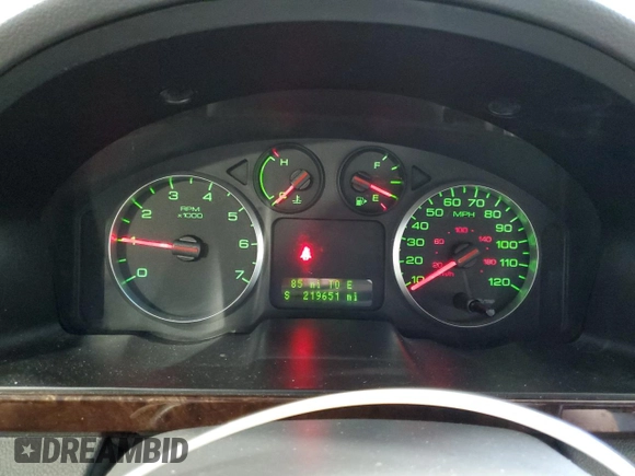 2005 Ford Five Hundred SEL with VIN 1FAFP24115G203861, listed as a Copart auction lot 71742934 with 219,651 mi miles and Salvage Title. Bid and sale history available at carsss.com. Image 9.