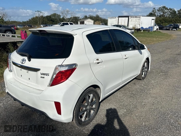 2012 Toyota Yaris L with VIN JTDKTUD36CD523080, listed as a Copart auction lot 80987914 with 134,041 mi miles and Clean Title. Bid and sale history available at carsss.com. Image 4.