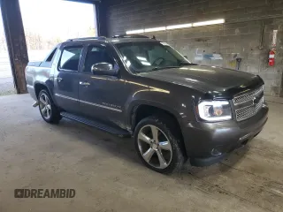 2011 Chevrolet Avalanche LTZ with VIN 3GNTKGE39BG325092, listed as a Copart auction lot 79598444 with 139,981 mi miles and Salvage Title. Bid and sale history available at carsss.com. Image 4.