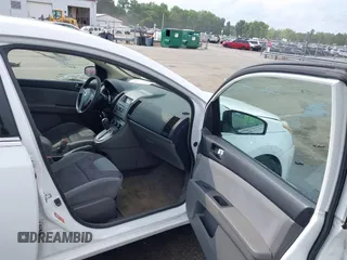 2007 Nissan Sentra S with VIN 3N1AB61E67L626700, listed as a IAAI auction lot 42461720 with 173,360 mi miles and . Bid and sale history available at DreamBid. Image 5.