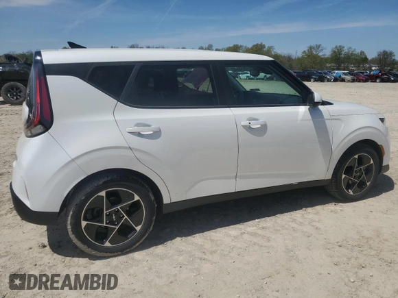 2023 Kia Soul EX with VIN KNDJ33AU9P7852654, listed as a Copart auction lot 53651205 with 51,804 mi miles and Clean Title. Bid and sale history available at carsss.com. Image 3.