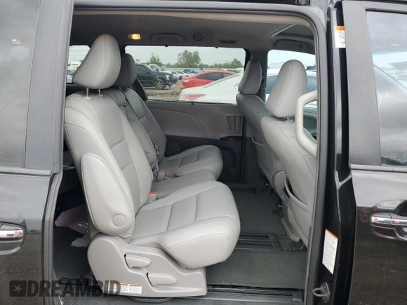 2015 Toyota Sienna XLE with VIN 5TDYK3DC5FS686559, listed as a Copart auction lot 51450425 with 208,964 mi miles and Salvage Title. Bid and sale history available at carsss.com. Image 11.