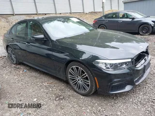 2018 BMW 5 Series 540i xDrive z VIN WBAJE7C58JG891098, wystawiony jako IAAI lot #42331320 z przebiegiem 55 172 mil mil oraz . Historia ofert i sprzedaży dostępna na DreamBid. Obrazek 1.