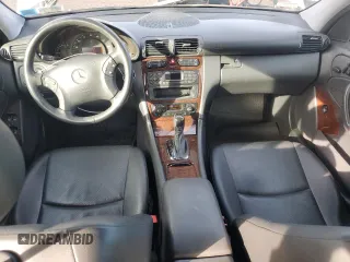 2002 Mercedes-Benz C 230/260/280/320 с VIN WDBRH64J32F232984, выставлен на аукционе Copart как лот 88921795 с пробегом 46 482 миль миль и Списание • Salvage title. История ставок и продаж доступна на DreamBid. Изображение 8.