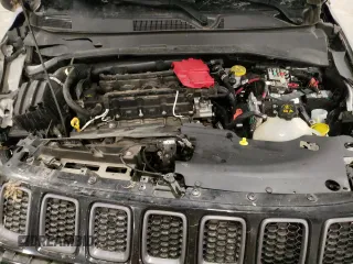 2019 Jeep Compass Trailhawk z VIN 3C4NJDDB2KT772222, wystawiony jako Copart lot #51116265 z przebiegiem 39 384 mil mil oraz Szkoda całkowita • Salvage title. Historia ofert i sprzedaży dostępna na DreamBid. Obrazek 13.