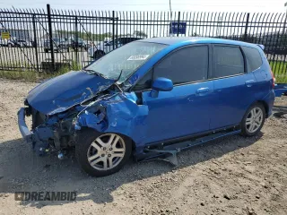 2007 Honda Fit Sport with VIN JHMGD38647S047784, listed as a Copart auction lot 68098994 with 0 mi miles and Salvage Title. Bid and sale history available at carsss.com. Image 1.