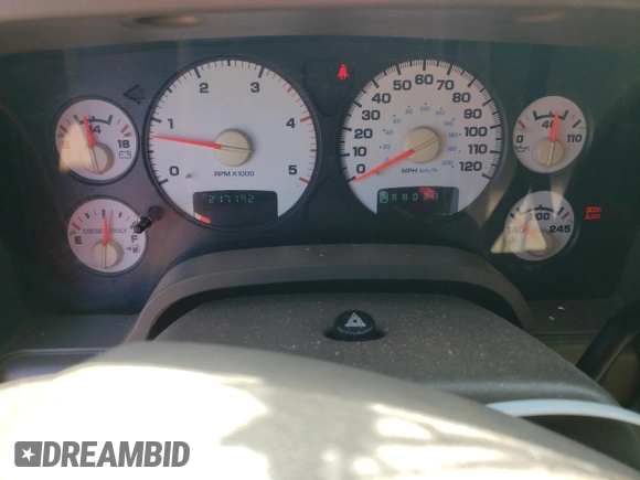2005 Dodge 2500 SLT z VIN 3D7KS28C05G746616, wystawiony jako Copart lot #52457745 z przebiegiem 217 792 mil mil oraz Szkoda całkowita • Salvage title. Historia ofert i sprzedaży dostępna na DreamBid. Obrazek 9.