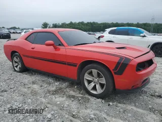 2016 Dodge Challenger SXT Plus z VIN 2C3CDZAGXGH119251, wystawiony jako Copart lot #58405805 z przebiegiem 157 381 mil mil oraz Szkoda całkowita • Salvage title. Historia ofert i sprzedaży dostępna na DreamBid. Obrazek 4.