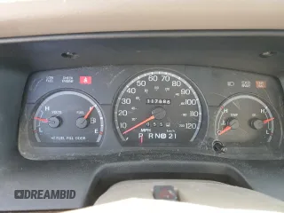 2005 Ford Crown Victoria LX z VIN 2FAFP74WX5X166506, wystawiony jako Copart lot #52141265 z przebiegiem 117 686 mil mil oraz Szkoda całkowita • Salvage title. Historia ofert i sprzedaży dostępna na DreamBid. Obrazek 9.