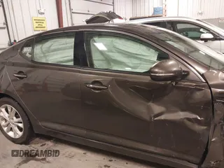 2013 Kia Optima EX with VIN 5XXGN4A72DG120129, listed as a IAAI auction lot 41858461 with 138,627 mi miles. Bid and sale history available at carsss.com. Image 13.
