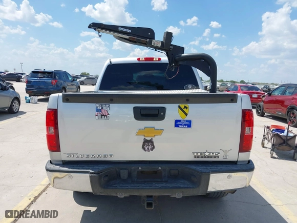 2012 Chevrolet Silverado 1500 LT with VIN 3GCPCSE07CG223551, listed as a IAAI auction lot 40034733 with 248,648 mi miles. Bid and sale history available at carsss.com. Image 16.