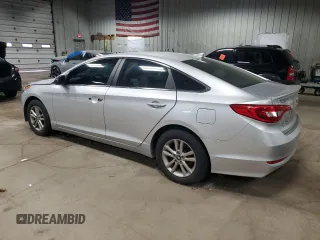 2017 Hyundai Sonata 2.4L z VIN 5NPE24AFXHH517525, wystawiony jako Copart lot #59857265 z przebiegiem 172 374 mil mil oraz Nie do naprawy • Non repairable. Historia ofert i sprzedaży dostępna na DreamBid. Obrazek 2.