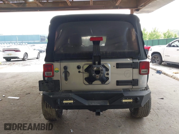 2017 Jeep Wrangler Unlimited Sport with VIN 1C4BJWDG1HL591515, listed as a IAAI auction lot 42426201 with 124,131 mi miles and . Bid and sale history available at DreamBid. Image 16.