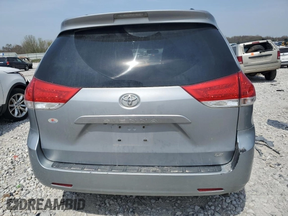 2013 Toyota Sienna LE AAS with VIN 5TDKK3DC7DS369935, listed as a Copart auction lot 54296325 with 193,635 mi miles and Clean Title. Bid and sale history available at DreamBid. Image 6.