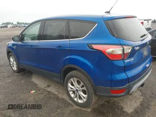 2017 Ford Escape SE z VIN 1FMCU0GD0HUD03757, wystawiony jako IAAI lot #42410990 z przebiegiem 188 884 mil mil oraz . Historia ofert i sprzedaży dostępna na DreamBid. Obrazek 3.