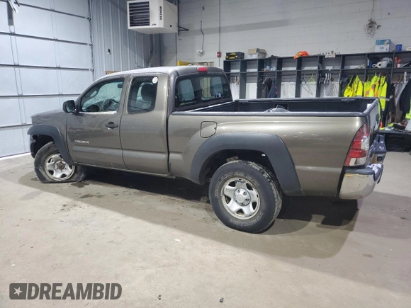 2010 Toyota Tacoma with VIN 5TEUX4EN2AZ700788, listed as a Copart auction lot 85954404 with 116,012 mi miles and Salvage Title. Bid and sale history available at carsss.com. Image 2.