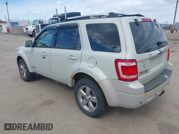 2008 Ford Escape Limited with VIN 1FMCU94138KC08118, listed as a IAAI auction lot 41843469 with 151,520 mi miles. Bid and sale history available at carsss.com. Image 3.