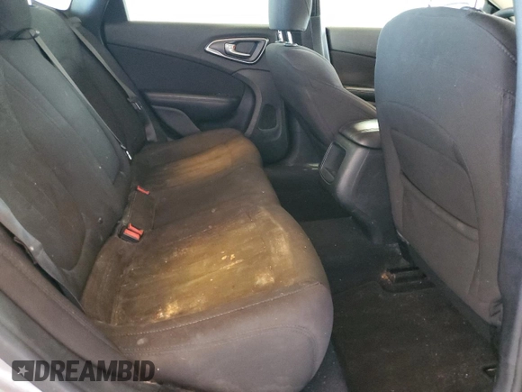 2015 Chrysler 200 Limited with VIN 1C3CCCAB8FN657361, listed as a Copart auction lot 52276955 with 228,941 mi miles and Clean Title. Bid and sale history available at DreamBid. Image 10.