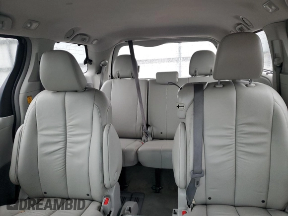 2012 Toyota Sienna XLE AAS с VIN 5TDYK3DC0CS191178, выставлен на аукционе Copart как лот 58292415 с пробегом 88 272 миль миль и Чистый • Clean title. История ставок и продаж доступна на DreamBid. Изображение 10.