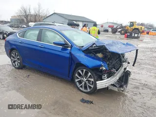 2015 Chrysler 200 C with VIN 1C3CCCCB8FN631839, listed as a IAAI auction lot 42001902 with 84,239 mi miles. Bid and sale history available at carsss.com. Image 1.