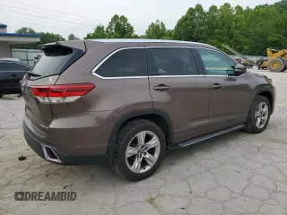 2018 Toyota Highlander Limited with VIN 5TDDZRFH9JS906459, listed as a Copart auction lot 60780655 with 32,068 mi miles and Salvage title. Bid and sale history available at DreamBid. Image 3.