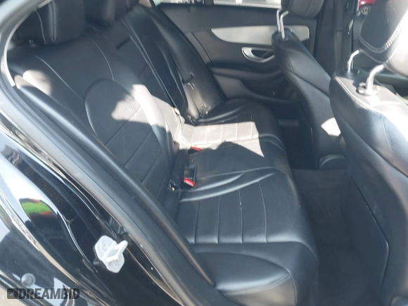 2015 Mercedes-Benz C-Class C 300 with VIN 55SWF4JB9FU058522, listed as a IAAI auction lot 41446546 with 1 mi miles. Bid and sale history available at carsss.com. Image 8.