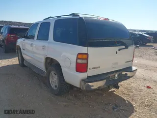 2003 Chevrolet Tahoe LS with VIN 1GNEC13Z43R282194, listed as a IAAI auction lot 41363024 with 207,135 mi miles. Bid and sale history available at carsss.com. Image 3.