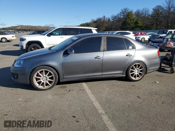 2007 Volkswagen Jetta Sedan GLI 2.0L Turbo with VIN 3VWXJ71K67M040818, listed as a Copart auction lot 75571834 with 152,319 mi miles and Non Repairable. Bid and sale history available at carsss.com. Image 1.