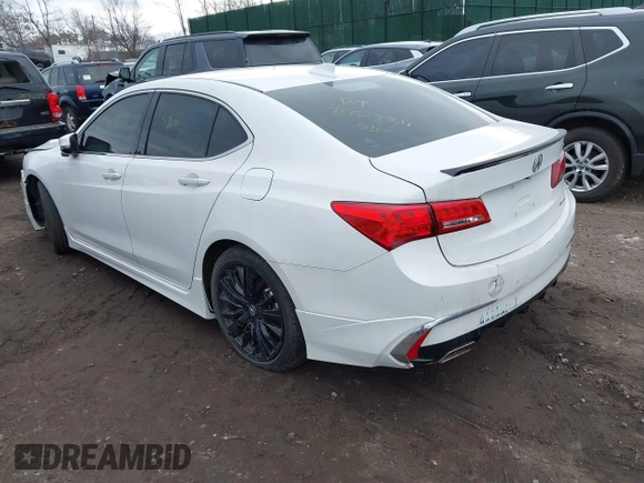 2019 Acura TLX w/Advance Pkg with VIN 19UUB3F84KA003847, listed as a IAAI auction lot 41735006 with 999,999 mi miles. Bid and sale history available at carsss.com. Image 3.