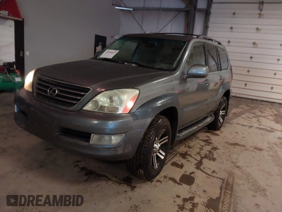 2004 Lexus GX 470 with VIN JTJBT20X540056639, listed as a IAAI auction lot 41744622 with 228,326 mi miles. Bid and sale history available at carsss.com. Image 17.