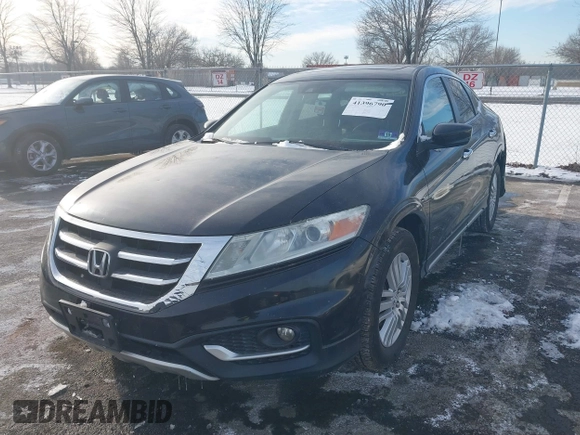 2013 Honda Crosstour EX-L z VIN 5J6TF3H59DL001546, wystawiony jako IAAI lot #41396790 z przebiegiem 168 255 mil mil oraz . Historia ofert i sprzedaży dostępna na DreamBid. Obrazek 2.