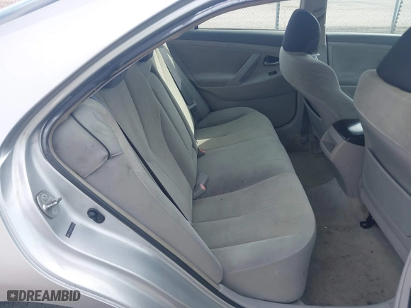 2007 Toyota Camry CE with VIN 4T1BE46K47U043586, listed as a IAAI auction lot 41698892 with 220,617 mi miles. Bid and sale history available at carsss.com. Image 8.