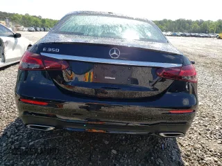 2022 Mercedes-Benz E 350 with VIN W1KZF8DB3NB014900, listed as a Copart auction lot 51530824 with 19,936 mi miles and Salvage title. Bid and sale history available at DreamBid. Image 6.