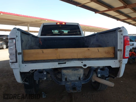 2020 Ram 2500 Tradesman z VIN 3C6UR5HJ2LG111495, wystawiony jako IAAI lot #42068717 z przebiegiem 172 052 mil mil oraz . Historia ofert i sprzedaży dostępna na DreamBid. Obrazek 6.