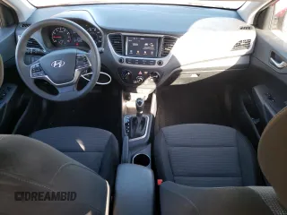 2019 Hyundai Accent SE with VIN 3KPC24A32KE074179, listed as a Copart auction lot 71441153 with 32,871 mi miles. Bid and sale history available at carsss.com. Image 8.