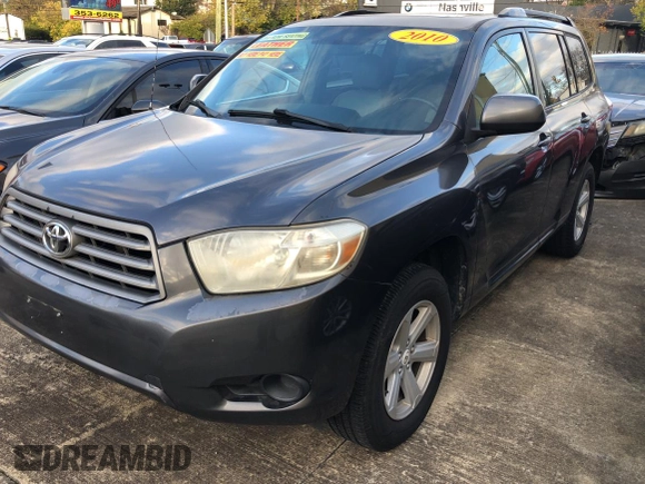 2010 Toyota Highlander with VIN 5TDZK3EH1AS010097, listed as a Copart auction lot 82418184 with 228,242 mi miles and Clean title. Bid and sale history available at DreamBid. Image 2.