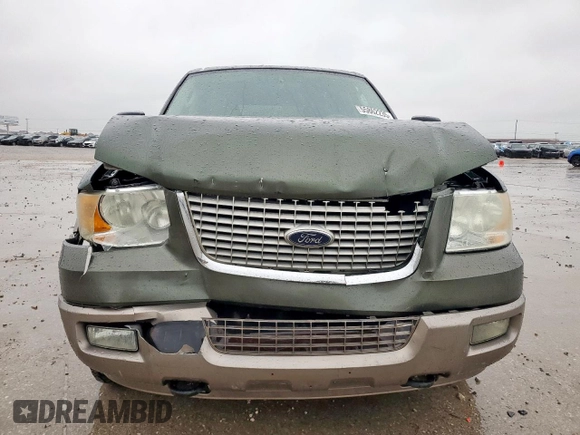 2004 Ford Expedition Eddie Bauer with VIN 1FMPU18L04LB25510, listed as a Copart auction lot 55862235 with 294,959 mi miles and Salvage title. Bid and sale history available at DreamBid. Image 5.