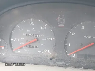 1999 Subaru Legacy L z VIN 4S3BK4355X6305664, wystawiony jako IAAI lot #42077758 z przebiegiem 70 585 mil mil oraz . Historia ofert i sprzedaży dostępna na DreamBid. Obrazek 7.