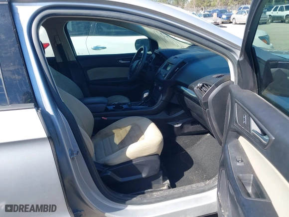 2015 Ford Edge SE with VIN 2FMTK3G89FBB39552, listed as a IAAI auction lot 41736001 with 275,587 mi miles. Bid and sale history available at carsss.com. Image 5.