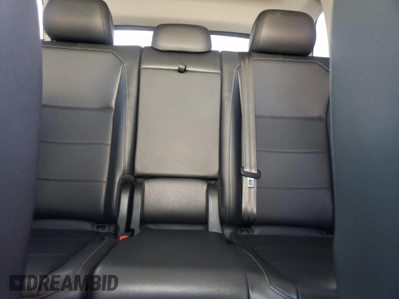 2020 Volkswagen Tiguan SE z VIN 3VV3B7AX6LM107732, wystawiony jako Copart lot #52038695 z przebiegiem 27 317 mil mil oraz Szkoda całkowita • Salvage title. Historia ofert i sprzedaży dostępna na DreamBid. Obrazek 10.