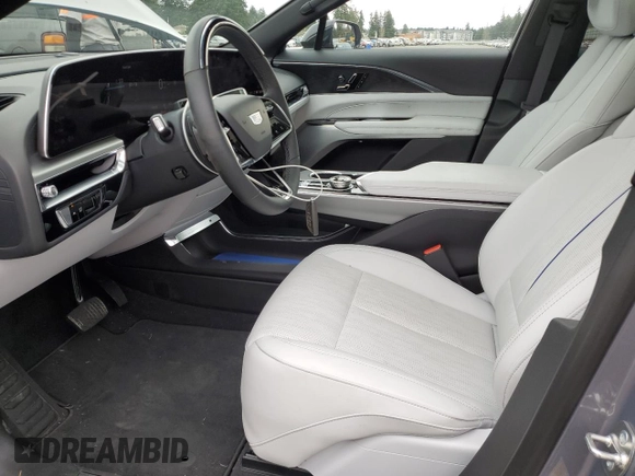 2024 Cadillac LYRIQ Luxury z VIN 1GYKPSRL1RZ138162, wystawiony jako Copart lot #51017895 z przebiegiem 905 mil mil oraz Szkody całkowita. Historia ofert i sprzedaży dostępna na DreamBid. Obrazek 7.