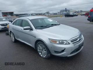 2011 Ford Taurus Limited с VIN 1FAHP2JW5BG108983, выставлен на аукционе IAAI как лот 42075923 с пробегом 175 259 миль миль и . История ставок и продаж доступна на DreamBid. Изображение 1.