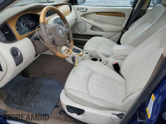 2004 Jaguar X-Type with VIN SAJEA51C74WE00833, listed as a Copart auction lot 49952155 with 109,254 mi miles and Non Repairable. Bid and sale history available at DreamBid. Image 7.