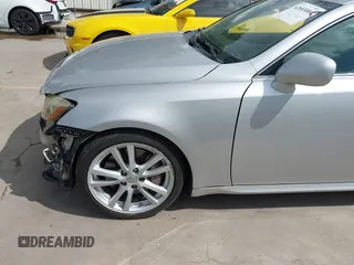 2006 Lexus IS 350 z VIN JTHBE262165008682, wystawiony jako IAAI lot #42683004 z przebiegiem 110 460 mil mil oraz . Historia ofert i sprzedaży dostępna na DreamBid. Obrazek 19.