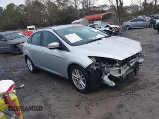 2017 Ford Focus SE with VIN 1FADP3F28HL291757, listed as a IAAI auction lot 41497876 with 72,495 mi miles. Bid and sale history available at carsss.com. Image 1.